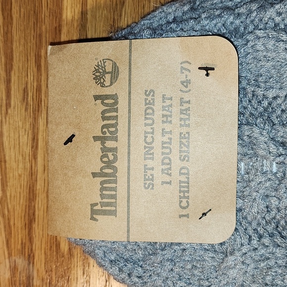 TIMBERLAND WINTER HAT SET - Picture 2 of 5